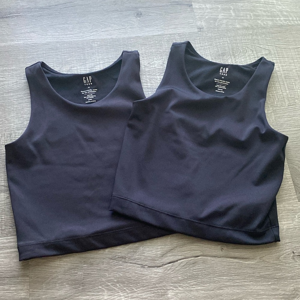 2‼️ Gap Teen Cropped Tank Tops